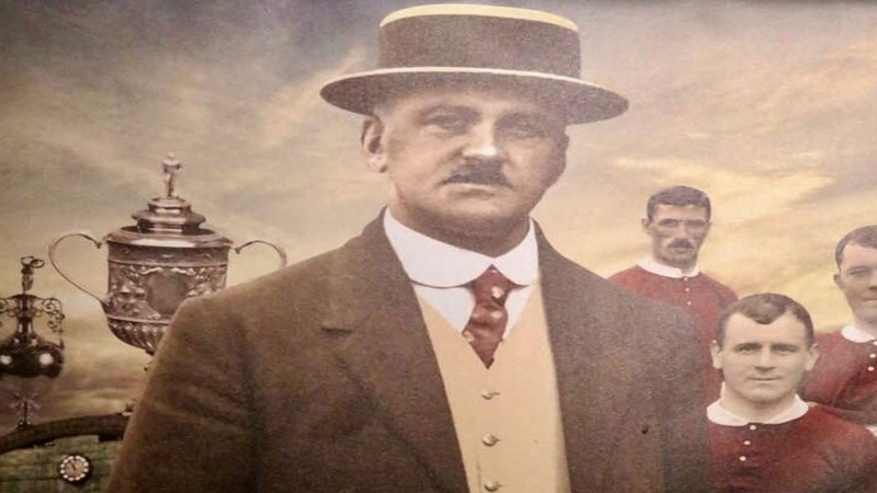 Ernest Mangnall từng là người dẫn dắt 2 đội