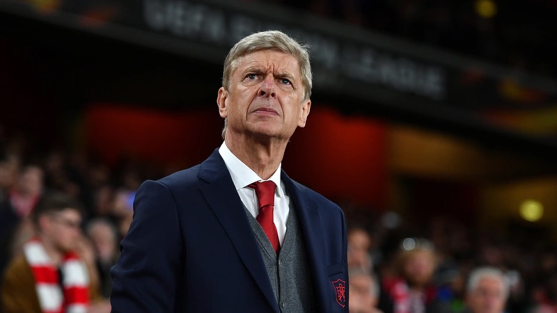 Huấn luyện viên Arsene Wenger được cả thế giới tôn trọng và gọi là giáo sư Huấn luyện viên Arsene Wenger được cả thế giới tôn trọng và gọi là giáo sư