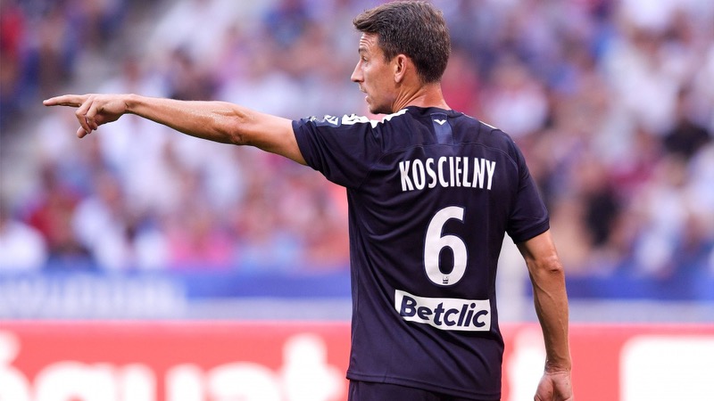 Cầu thủ Laurent Koscielny - Cựu pháo thủ và sự nghiệp chẳng ai yêu mến 1 Cầu thủ Laurent Koscielny - Cựu pháo thủ và sự nghiệp chẳng ai yêu mến