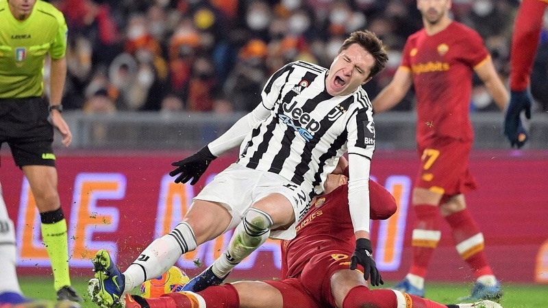 Chính cầu thủ Federico Chiesa cũng là nạn nhân của những chấn thương Chính cầu thủ Federico Chiesa cũng là nạn nhân của những chấn thương