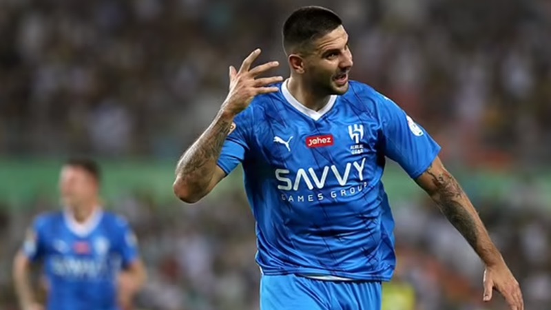 Thế nhưng cầu thủ Aleksandar Mitrovic lại trở thành hiện tượng khi đến Ả Rập Thế nhưng cầu thủ Aleksandar Mitrovic lại trở thành hiện tượng khi đến Ả Rập